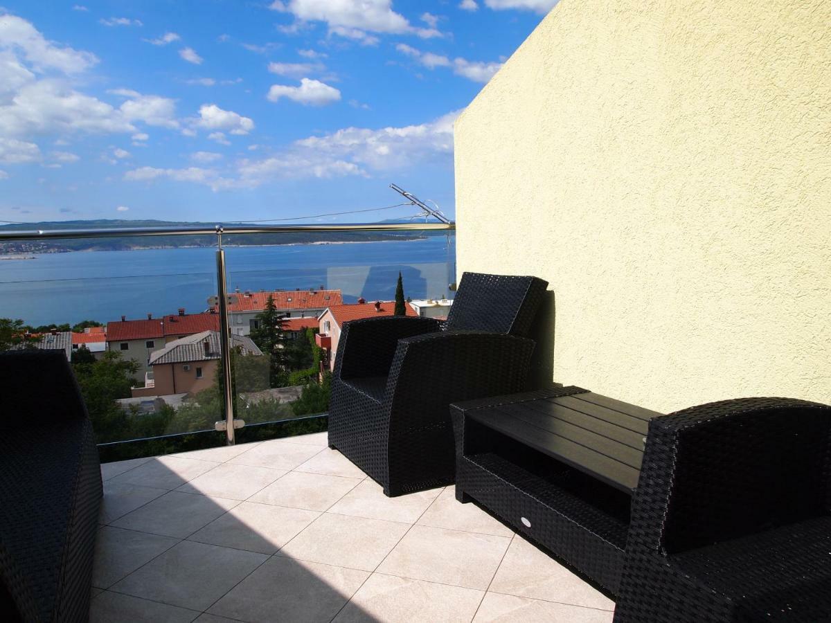 Panoramic View Apartments Crikvenica Ev Station Available Buitenkant foto